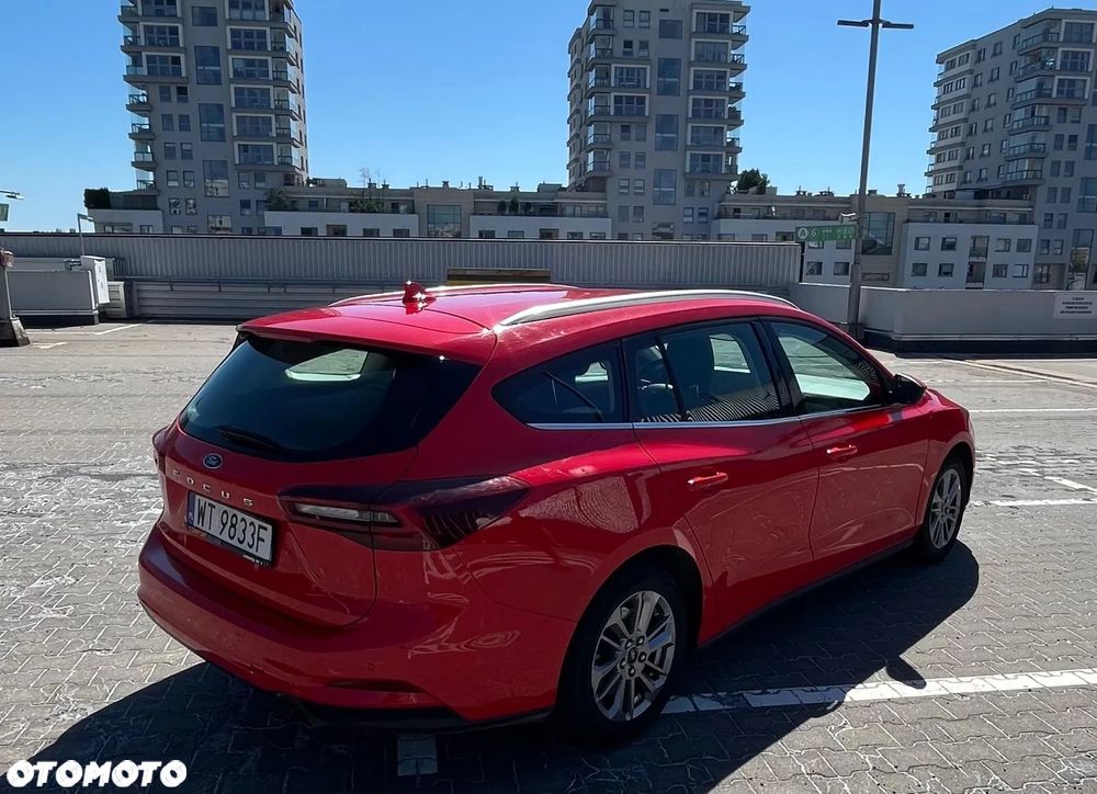 Ford Focus 1.0 EcoBoost Titanium X - 11