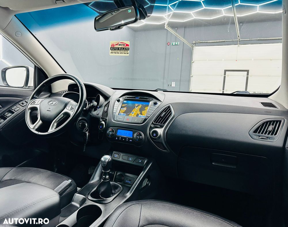 Hyundai ix35 blue 1.6 2WD Finale Silver - 22