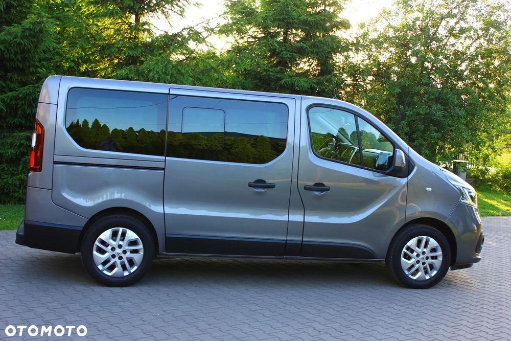 Renault Trafic 2.0 dCi - 18