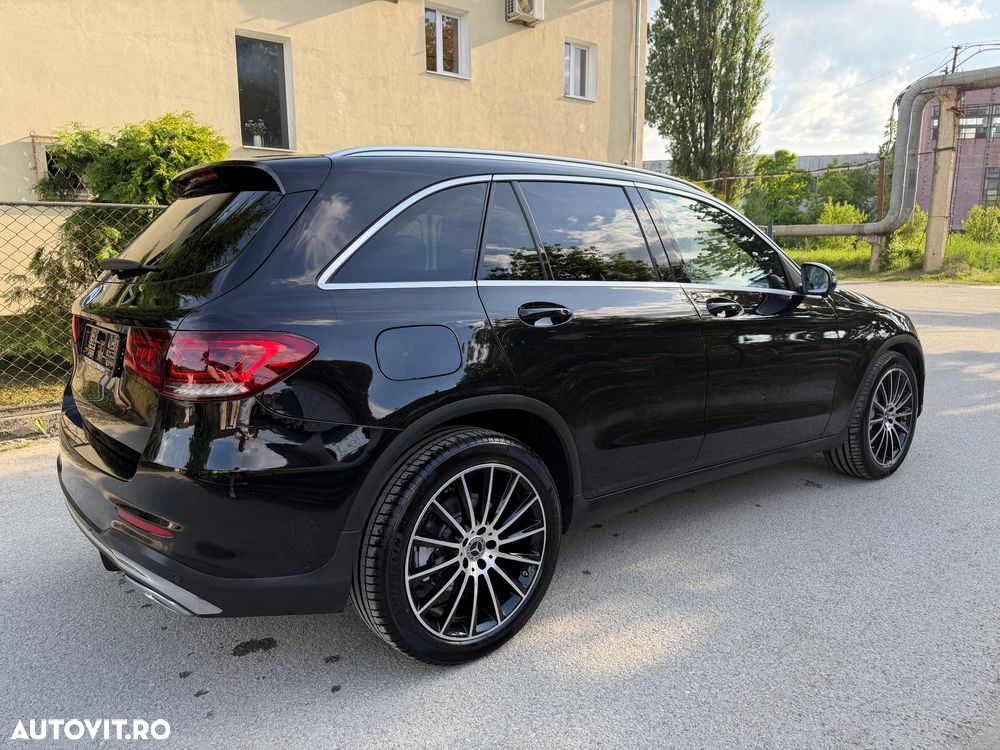 Mercedes-Benz GLC - 18
