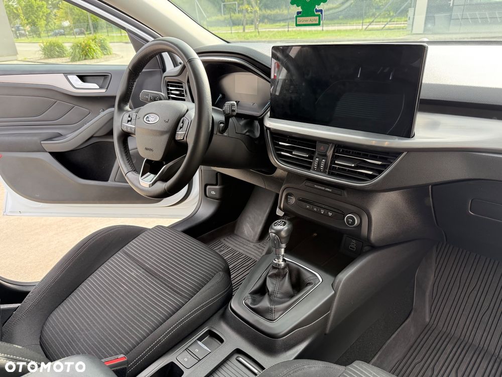 Ford Focus 1.0 EcoBoost mHEV Titanium - 15