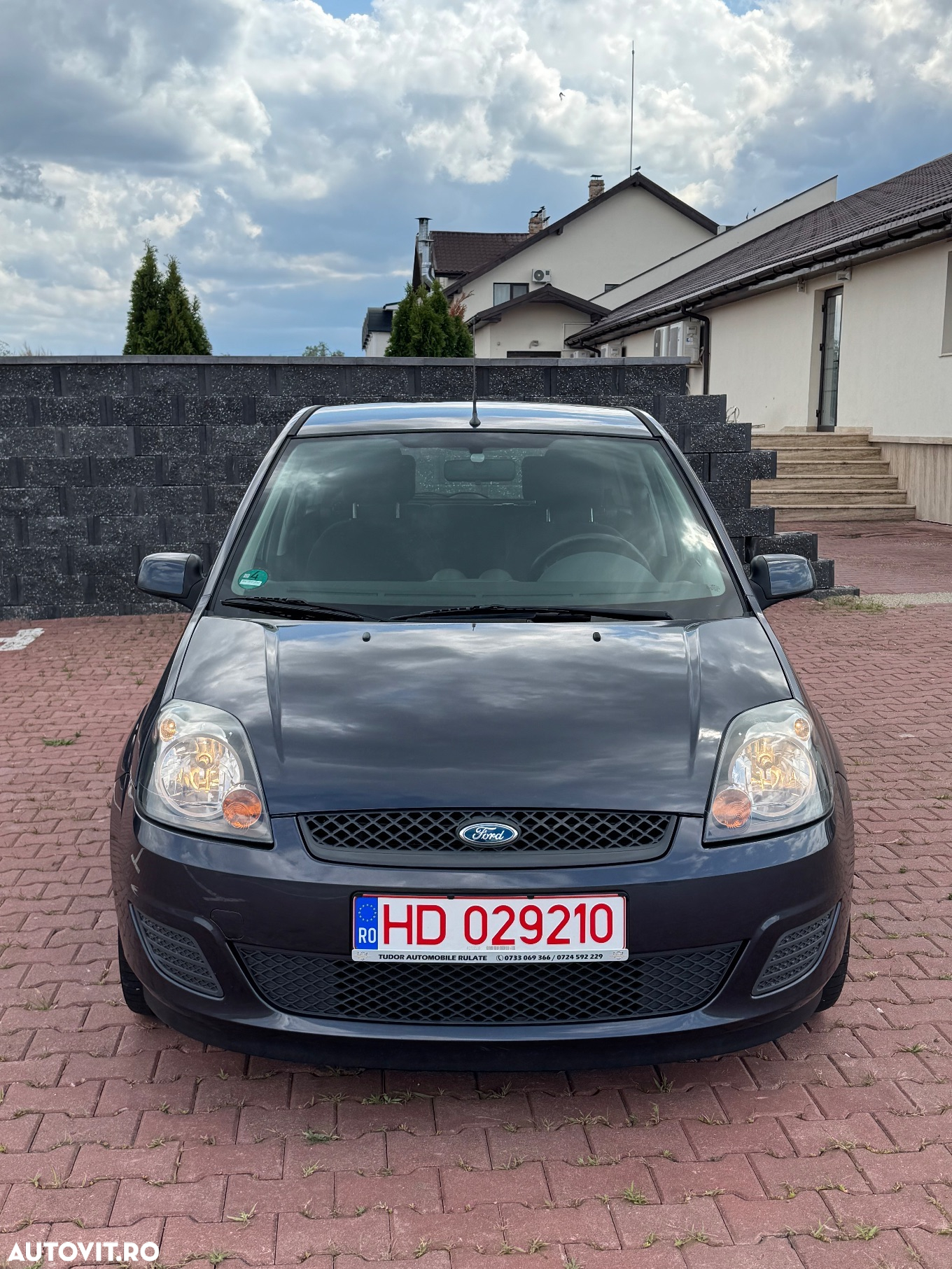 Ford Fiesta 1.3 Trend - 11