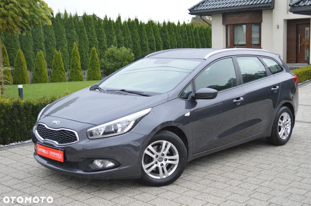 Kia Ceed - 1