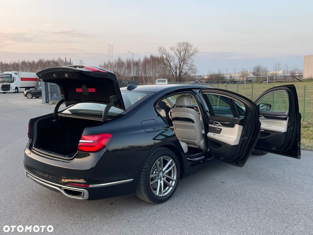 BMW Seria 7 730d xDrive - 40