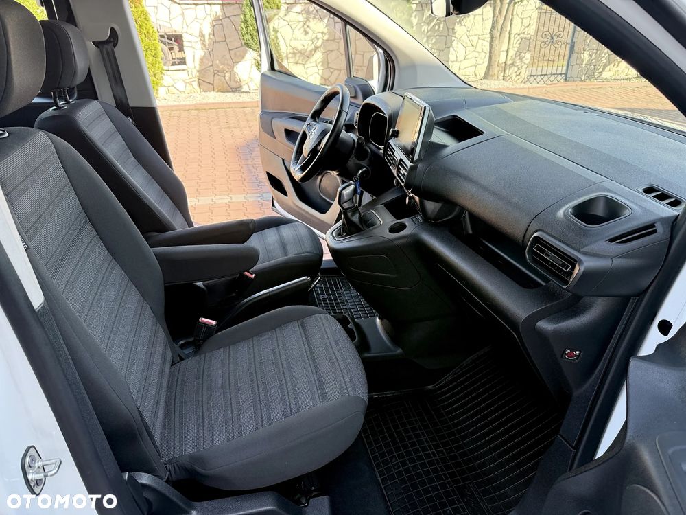 Opel Combo - 11