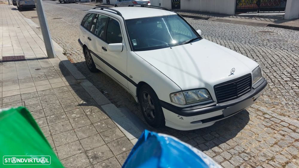 Mercedes-Benz C 220 - 1