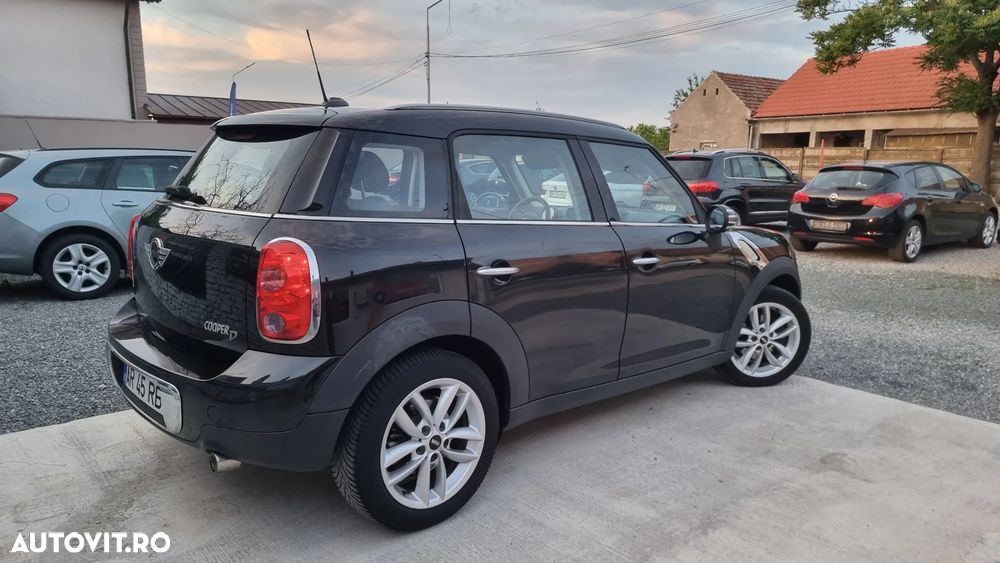 Mini Countryman Cooper D ALL4 AT - 3