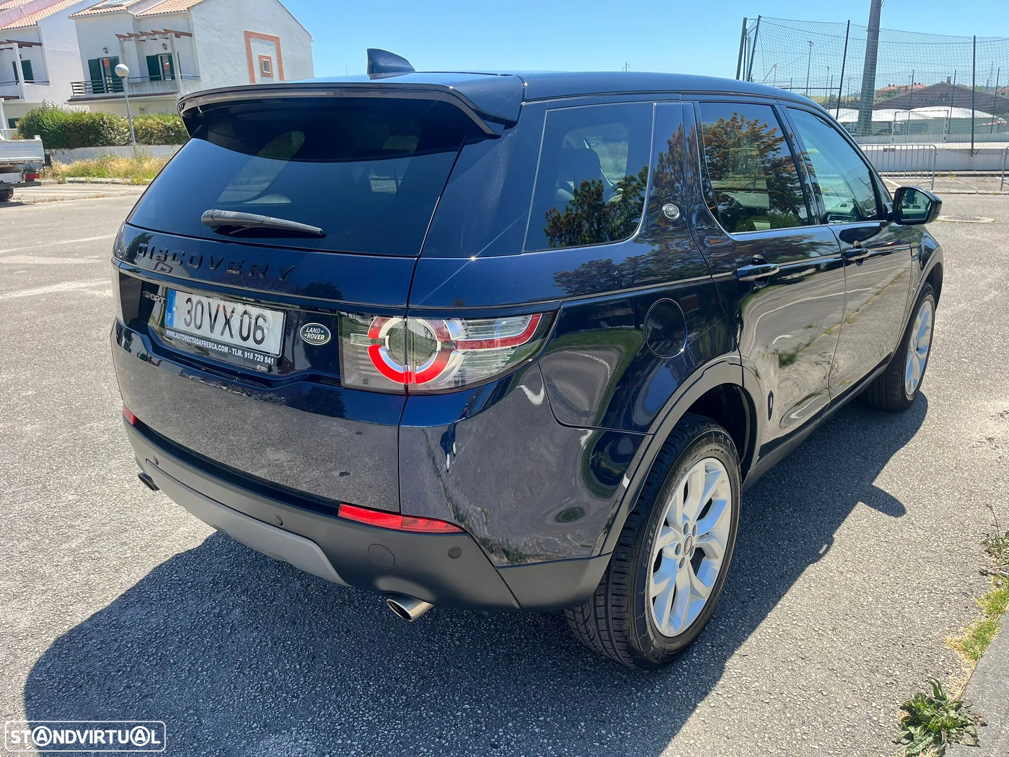 Land Rover Discovery Sport - 9