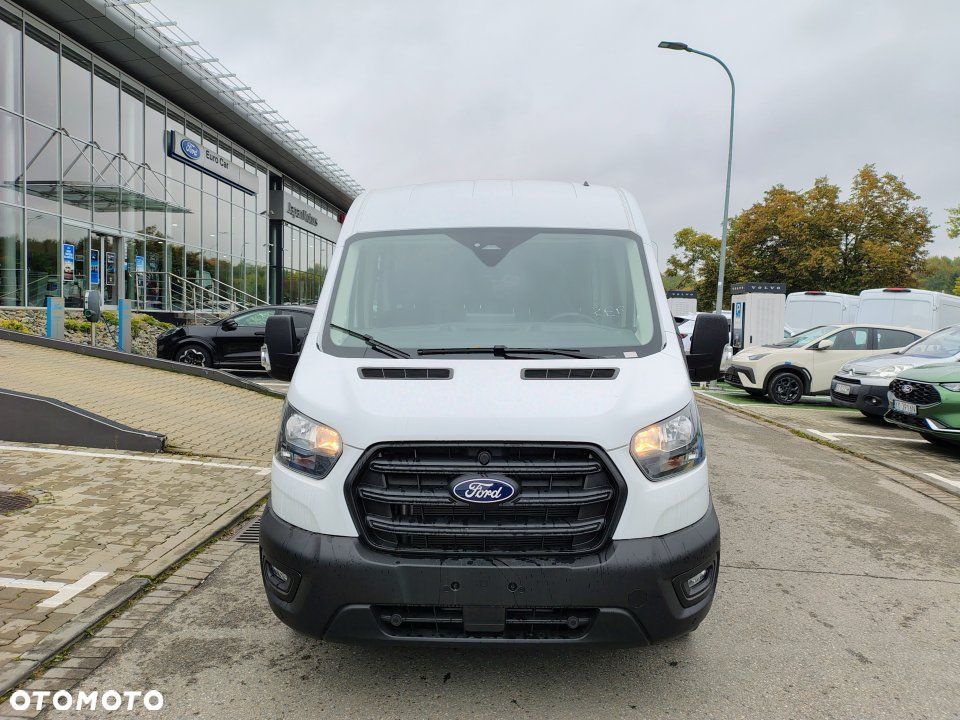 Ford Nowy Transit - 10