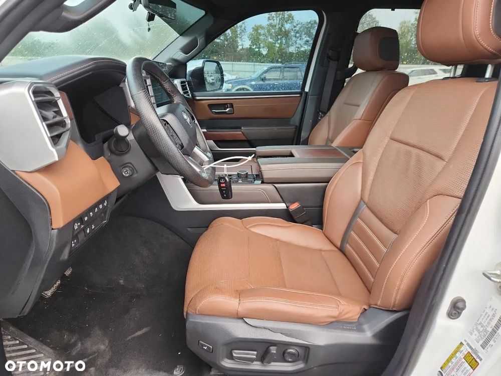 Toyota Tundra - 7