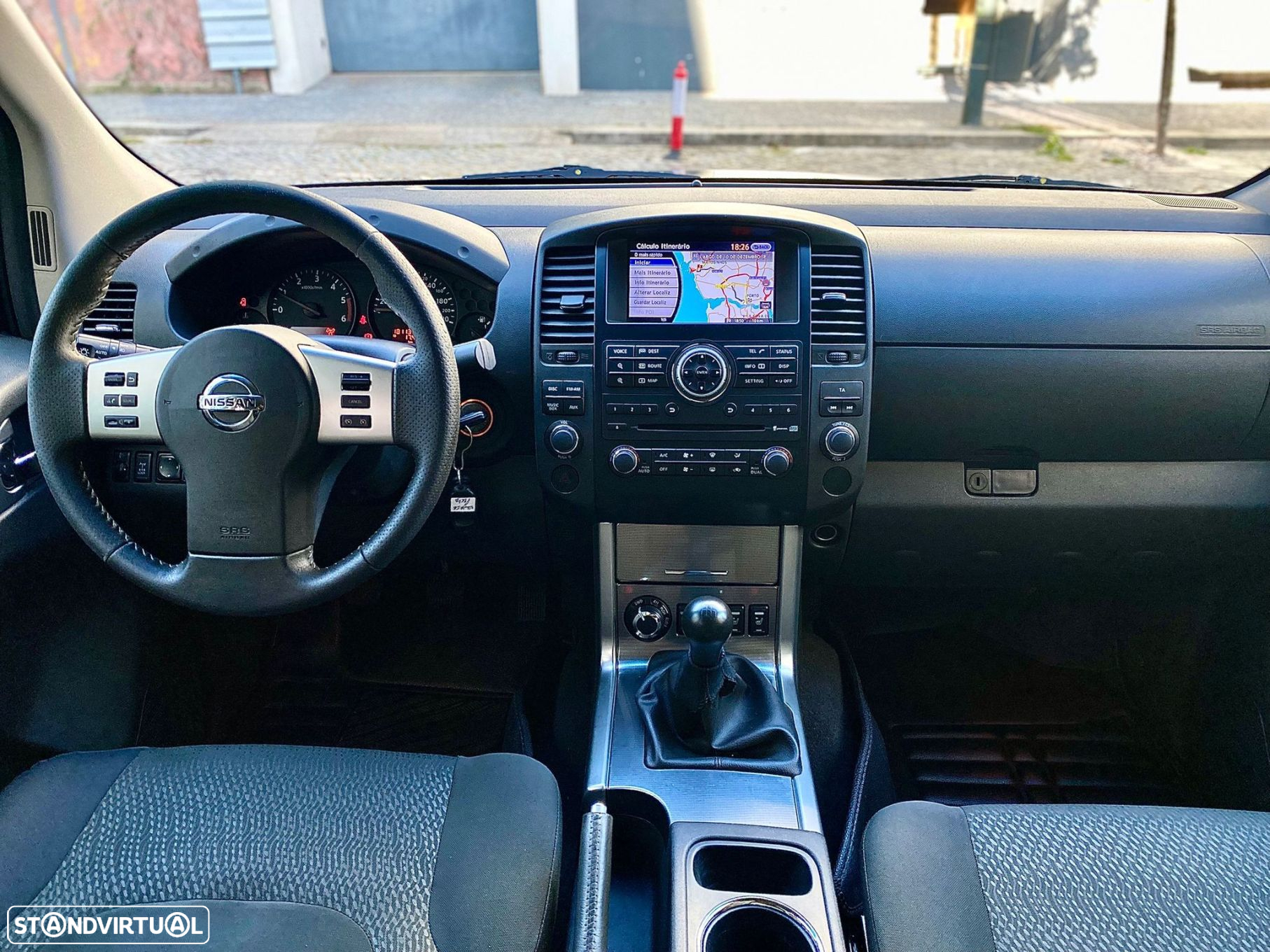 Nissan Navara 2.5 dCi CD SE 4WD - 21
