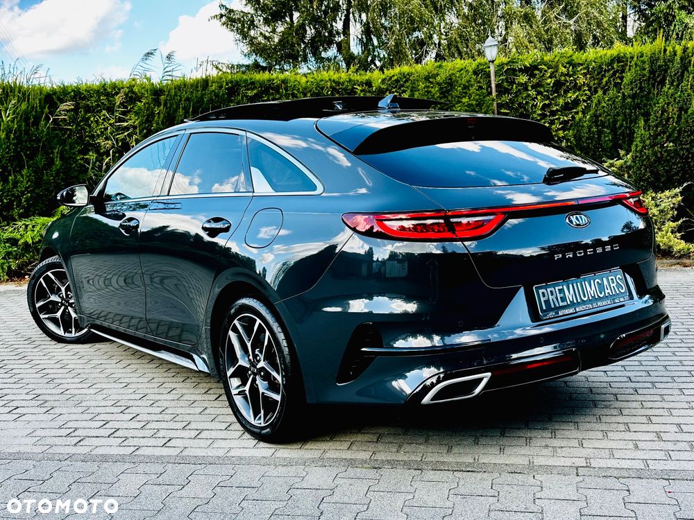Kia ProCeed - 1
