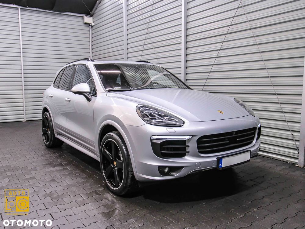 Porsche Cayenne S Diesel Platinum Edition - 7