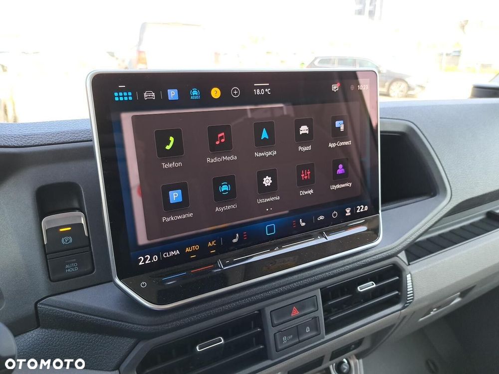 Volkswagen Grand California Grand California 600 DMC 3500kg silnik: 2,0 l TDI EURO VI-e SCR / 163KM/skrzynia biegów: Przedni napęd automatyczna 8-biegowa rozstaw osi: 3640 mm - 18