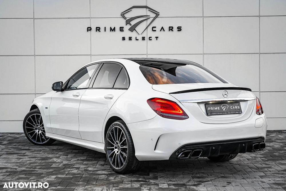 Mercedes-Benz C 300 e 9G-TRONIC AMG Line - 2