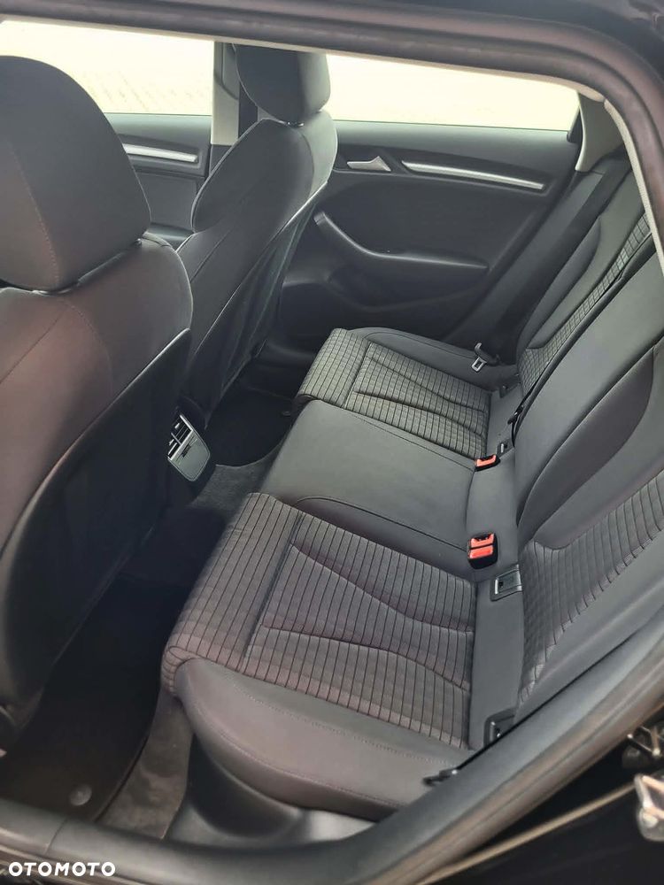 Audi A3 Sportback 2.0 TDI (clean diesel) Attraction - 12