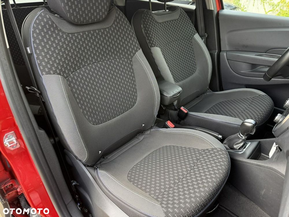Renault Captur TCe 150 EDC GPF BOSE EDITION - 9