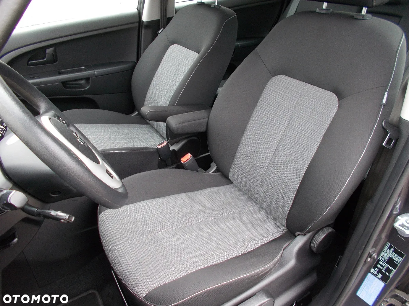 Kia Venga 1.6 M - 20