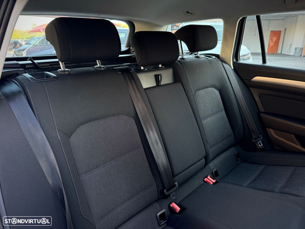 VW Passat Variant 1.6 TDI Confortline - 9