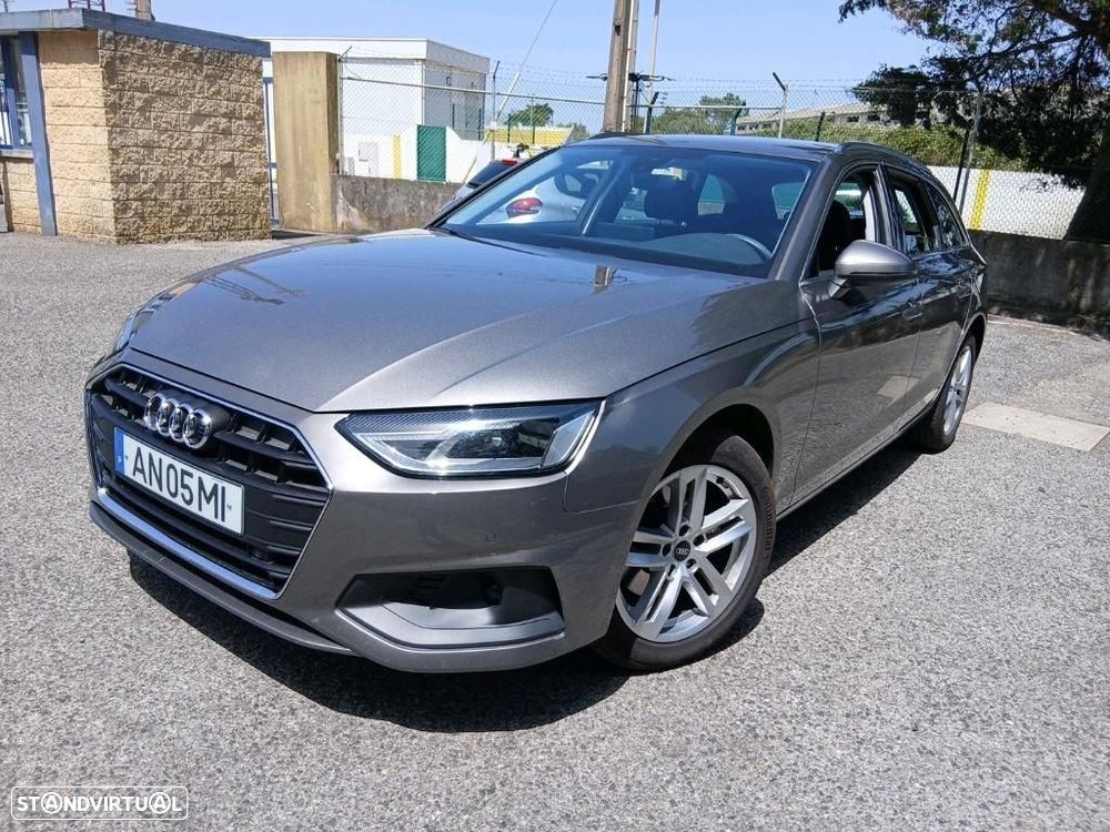 Audi A4 Avant 30 TDI S tronic - 2