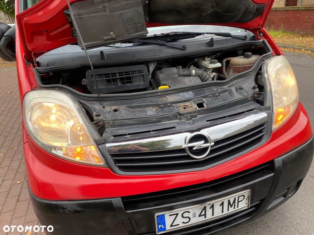 Opel Vivaro - 18