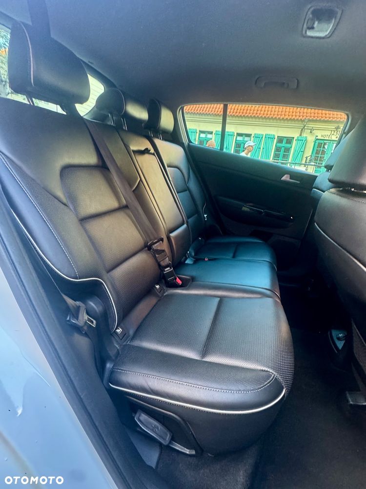 Kia Sportage 1.6 GDI Business Line 2WD - 17