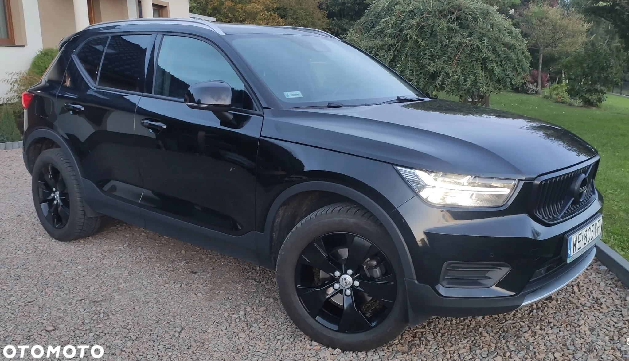 Volvo XC 40 T3 Momentum Pro - 33