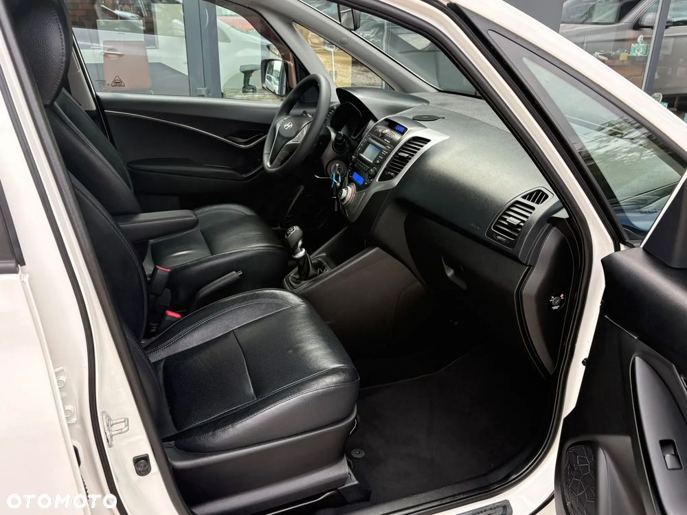 Hyundai ix20 1.4 Comfort - 16
