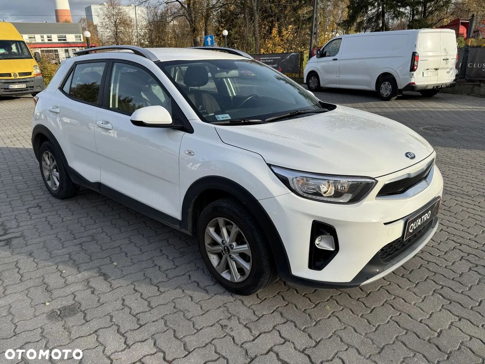 Kia Stonic 1.2 L - 2