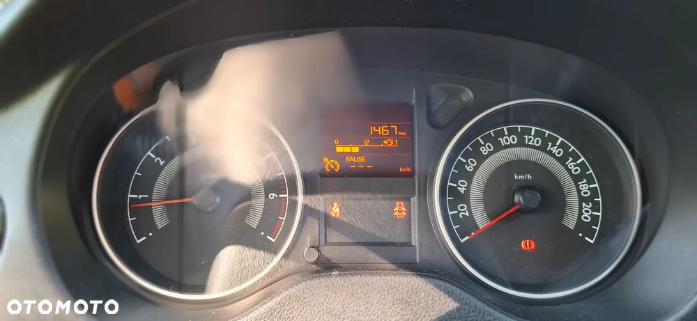 Peugeot 301 1.6 BlueHDi Active - 34
