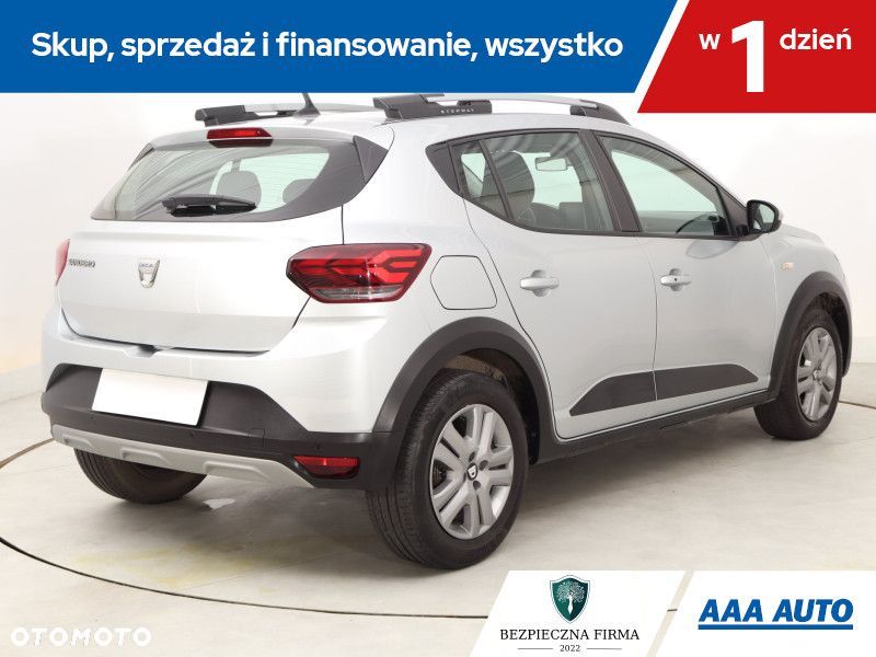 Dacia Sandero - 7