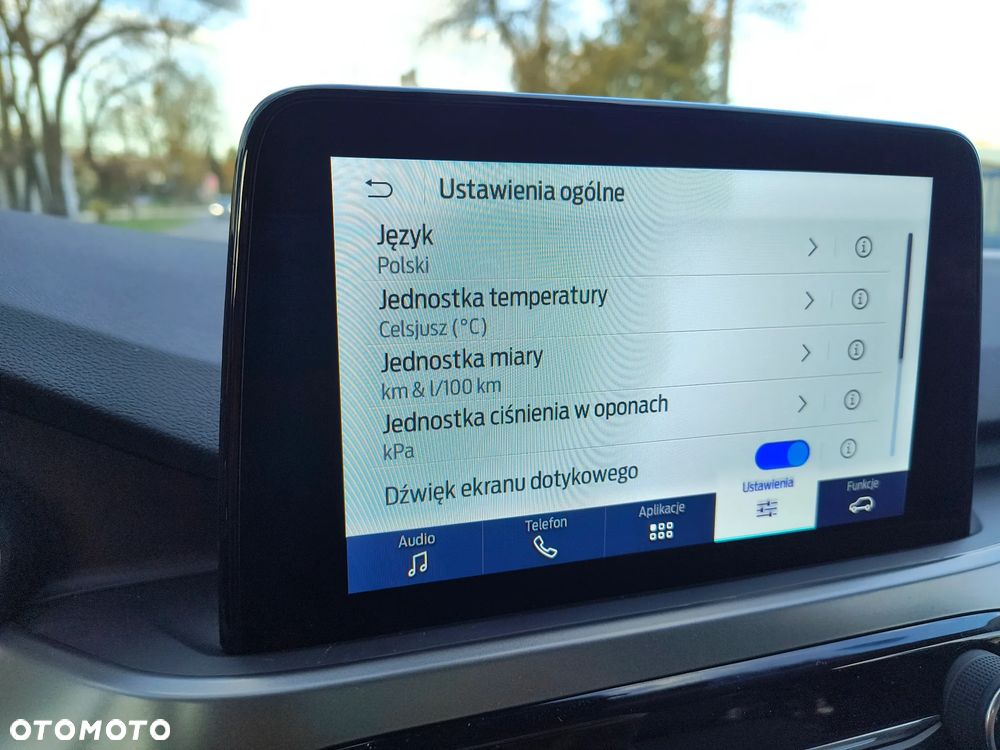 Ford Kuga - 26