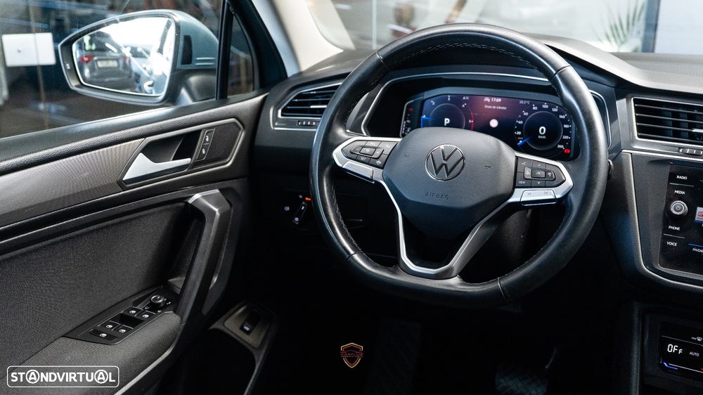 VW Tiguan Allspace 2.0 TDI Confortline DSG - 19