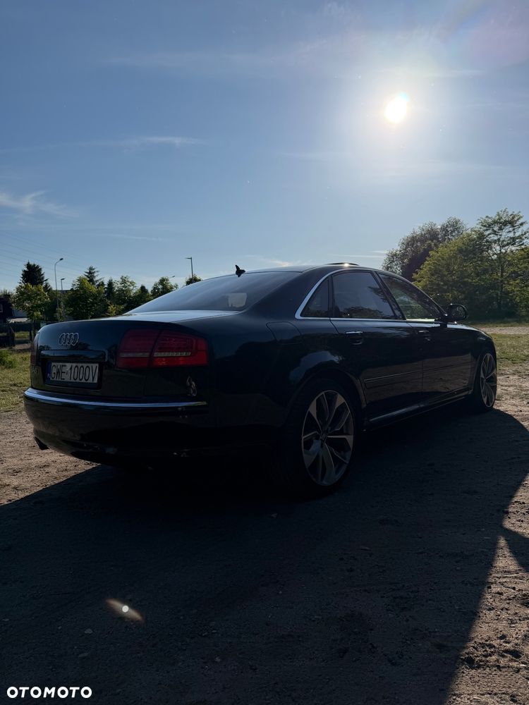 Audi A8 4.2 FSI Quattro - 3
