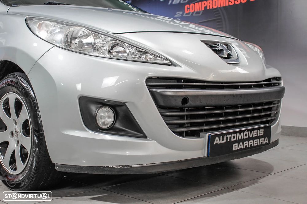 Peugeot 207 1.4 HDi Trendy - 14