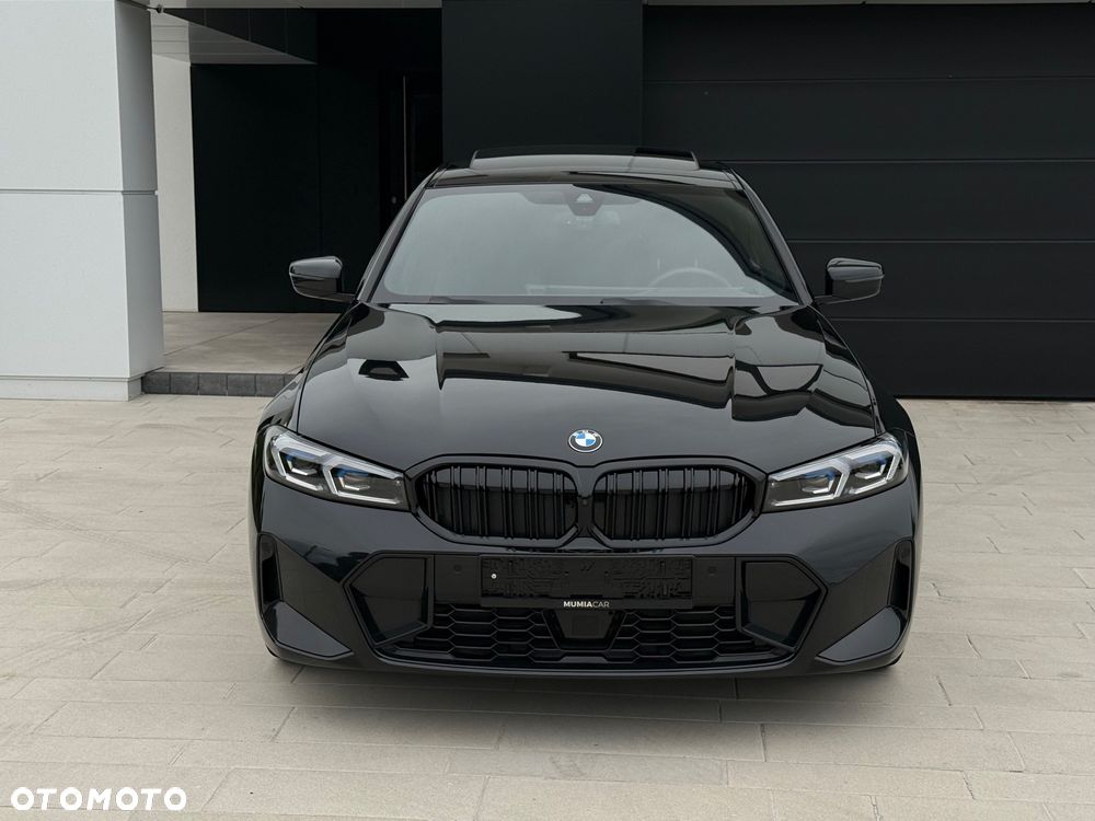 BMW Seria 3 320d xDrive M Sport - 17