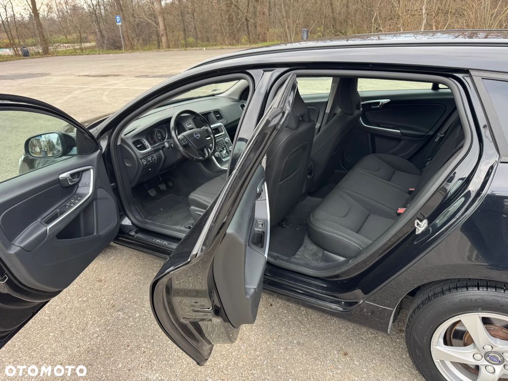 Volvo V60 D2 Kinetic - 9