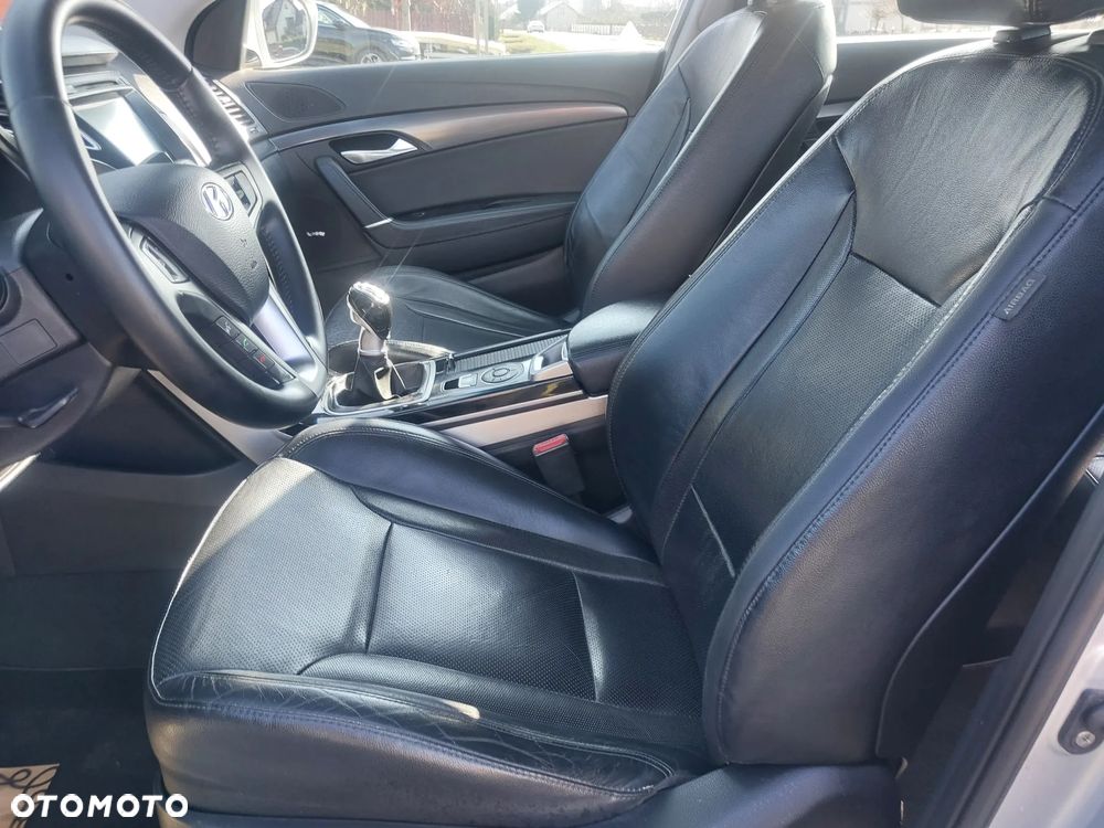 Hyundai i40 Kombi 1.7 CRDi Premium - 13