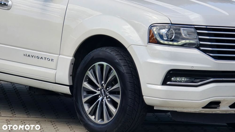 Lincoln Navigator - 28