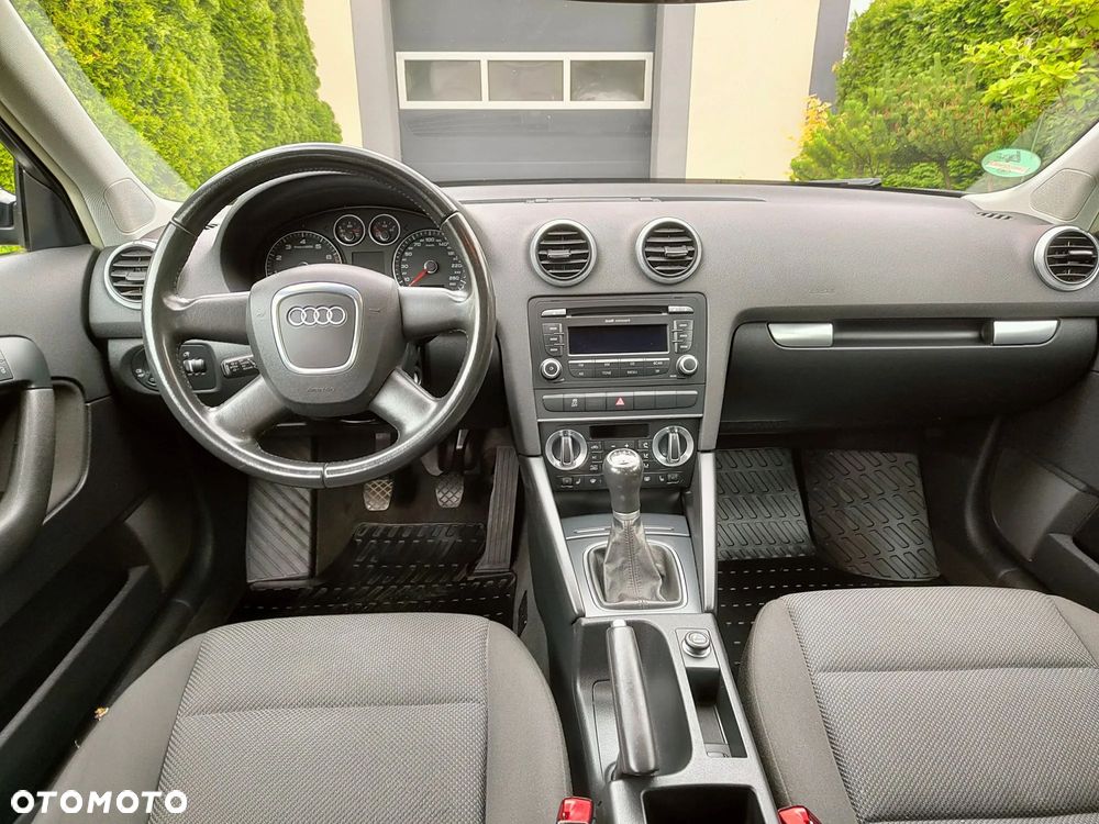 Audi A3 Sportback 1.6 Ambition - 8