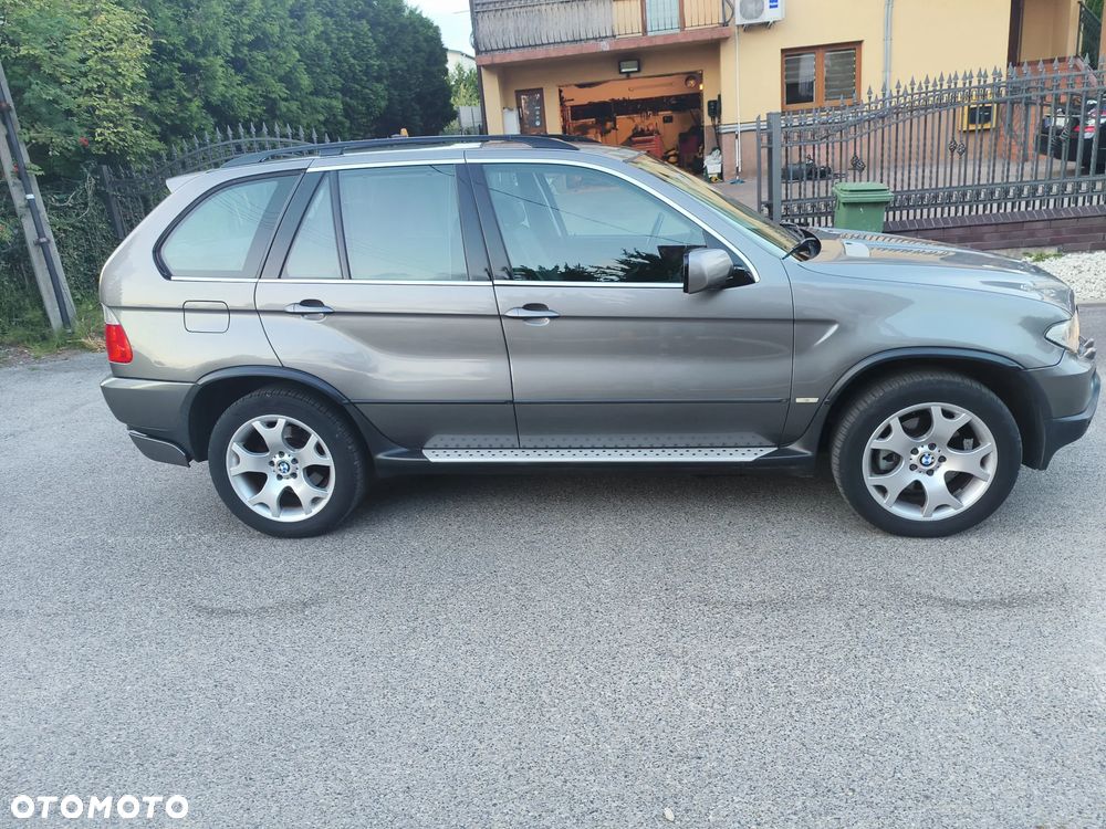 BMW X5 4.4 i Edition Exclusive Sport - 23