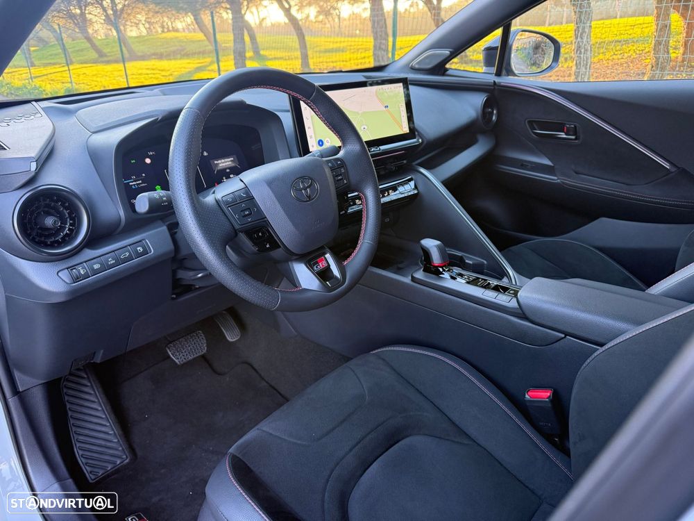 Toyota C-HR 2.0 HDF Plug-in GR Sport Premiere Edition - 38