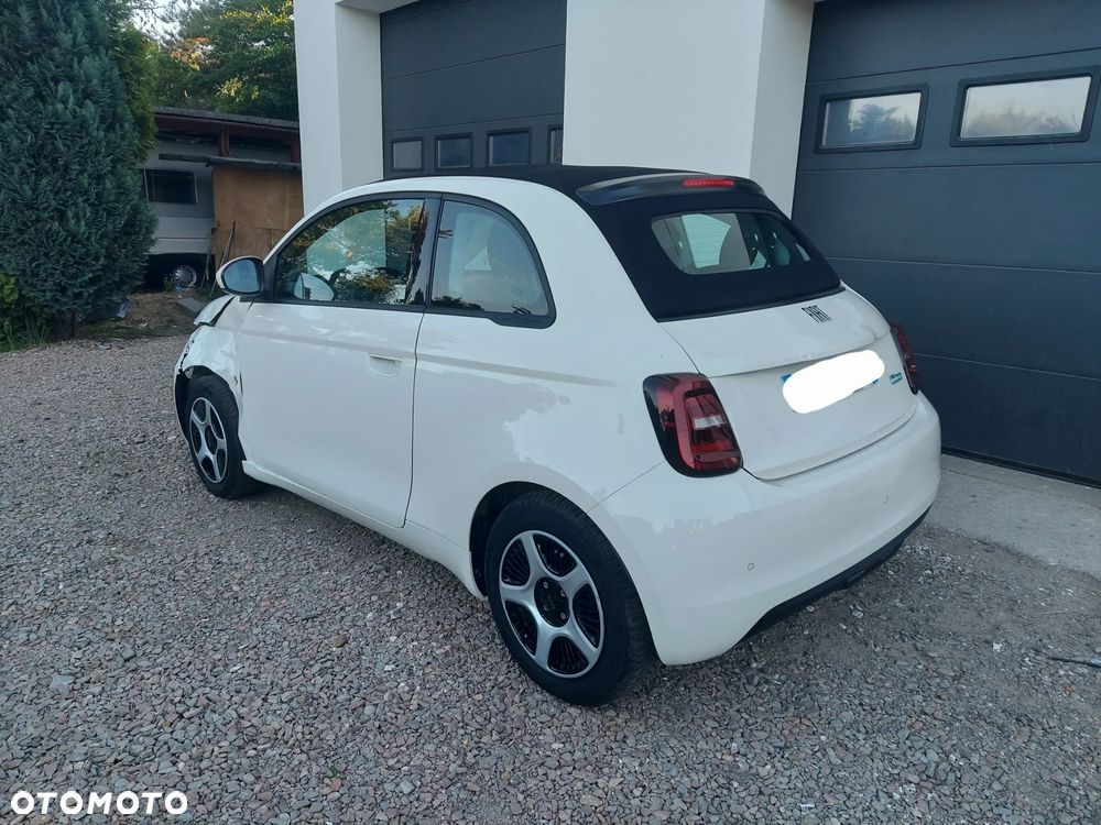 Fiat 500e by Bocelli - 6