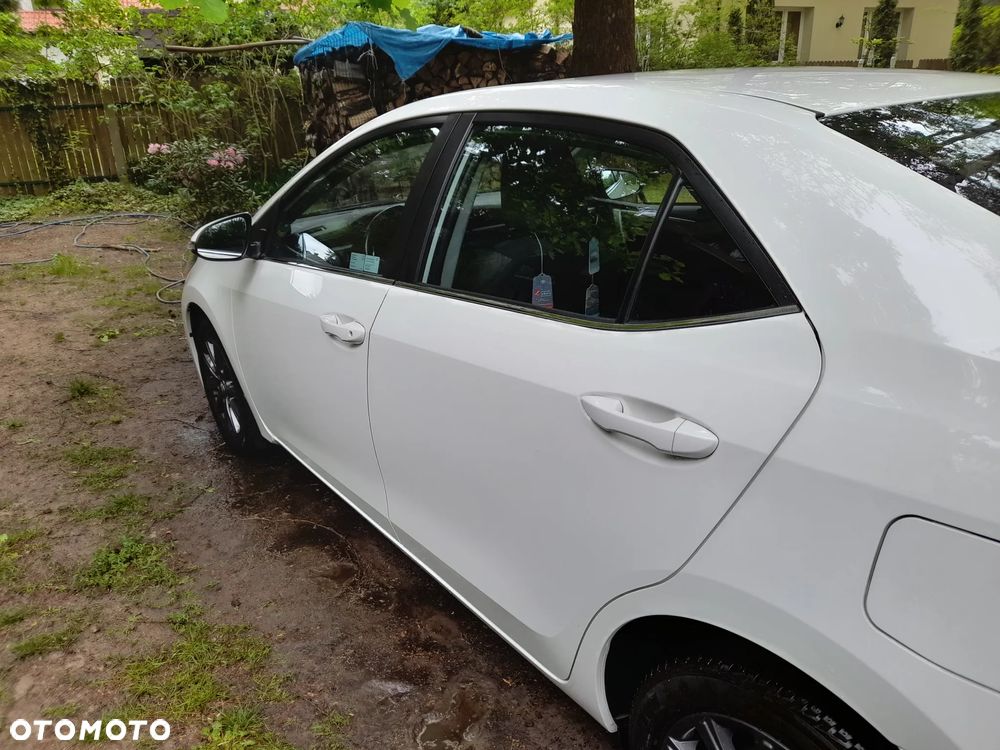 Toyota Corolla 1.6 Premium EU6 - 9
