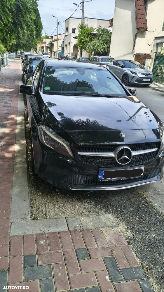 Mercedes-Benz A 180 7G-DCT - 11