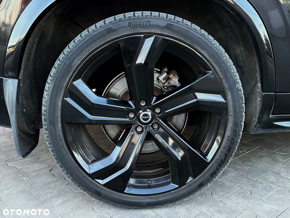Volvo XC 90 T8 AWD Plug-In Hybrid R-Design 7os - 12