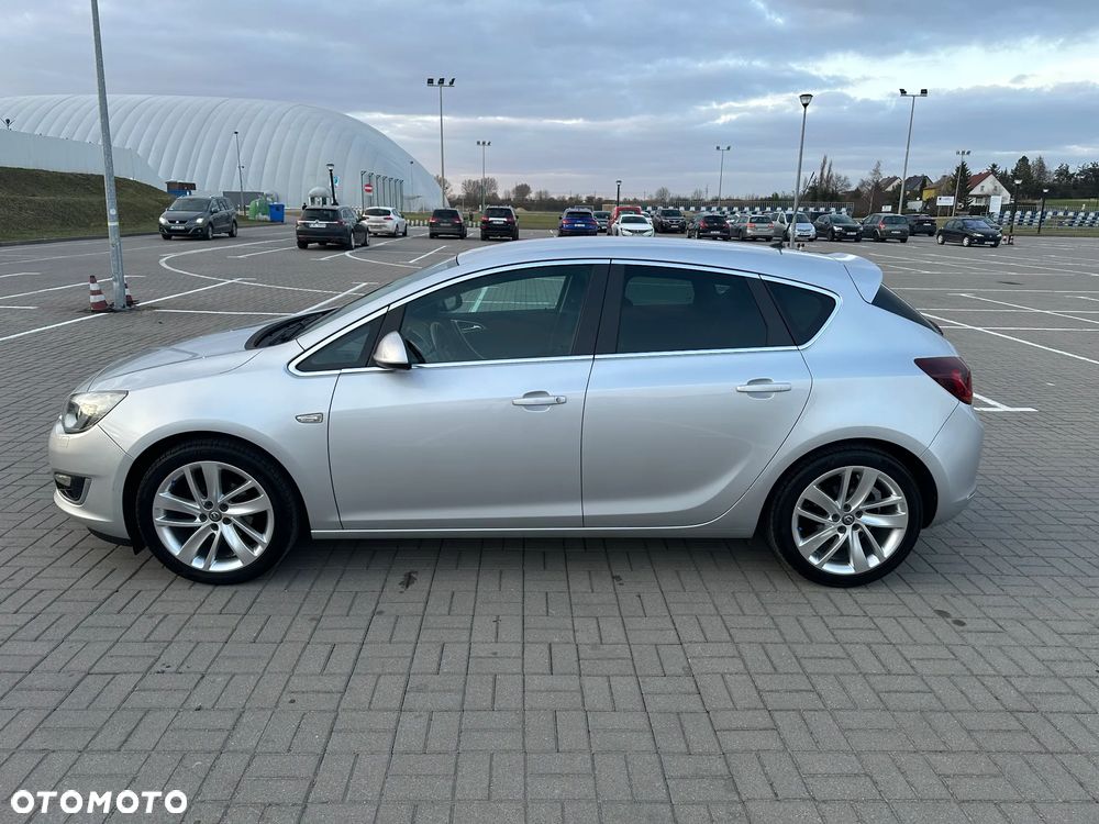 Opel Astra 1.4 Turbo - 8
