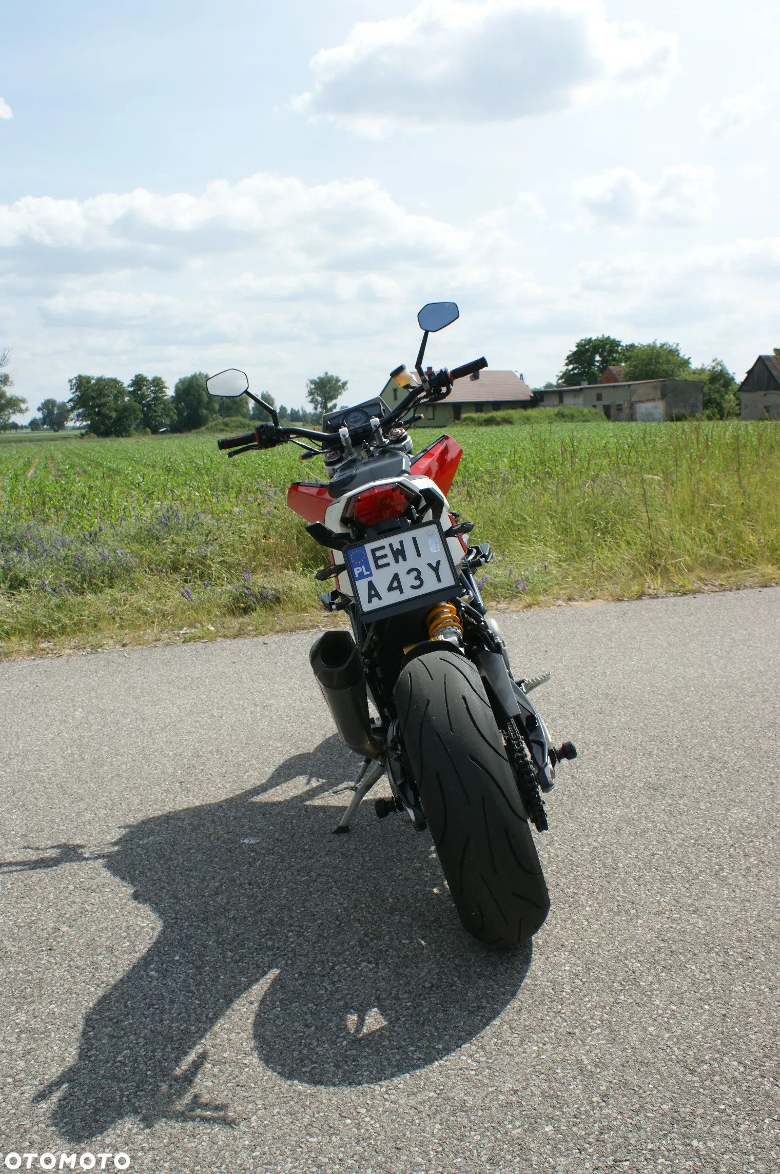 Husqvarna Nuda 900R - 12