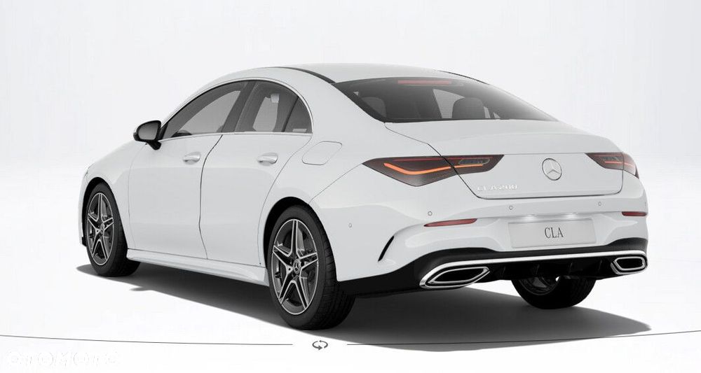 Mercedes-Benz CLA - 4