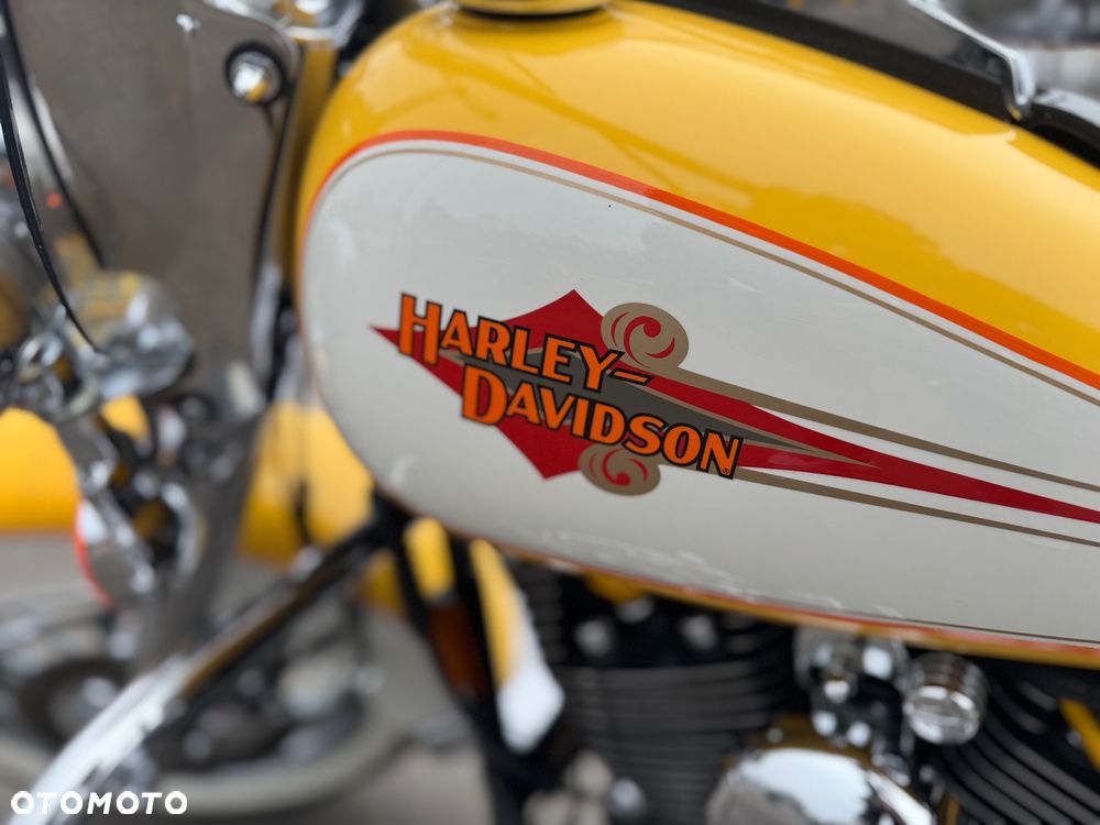 Harley-Davidson Softail Heritage Classic - 10